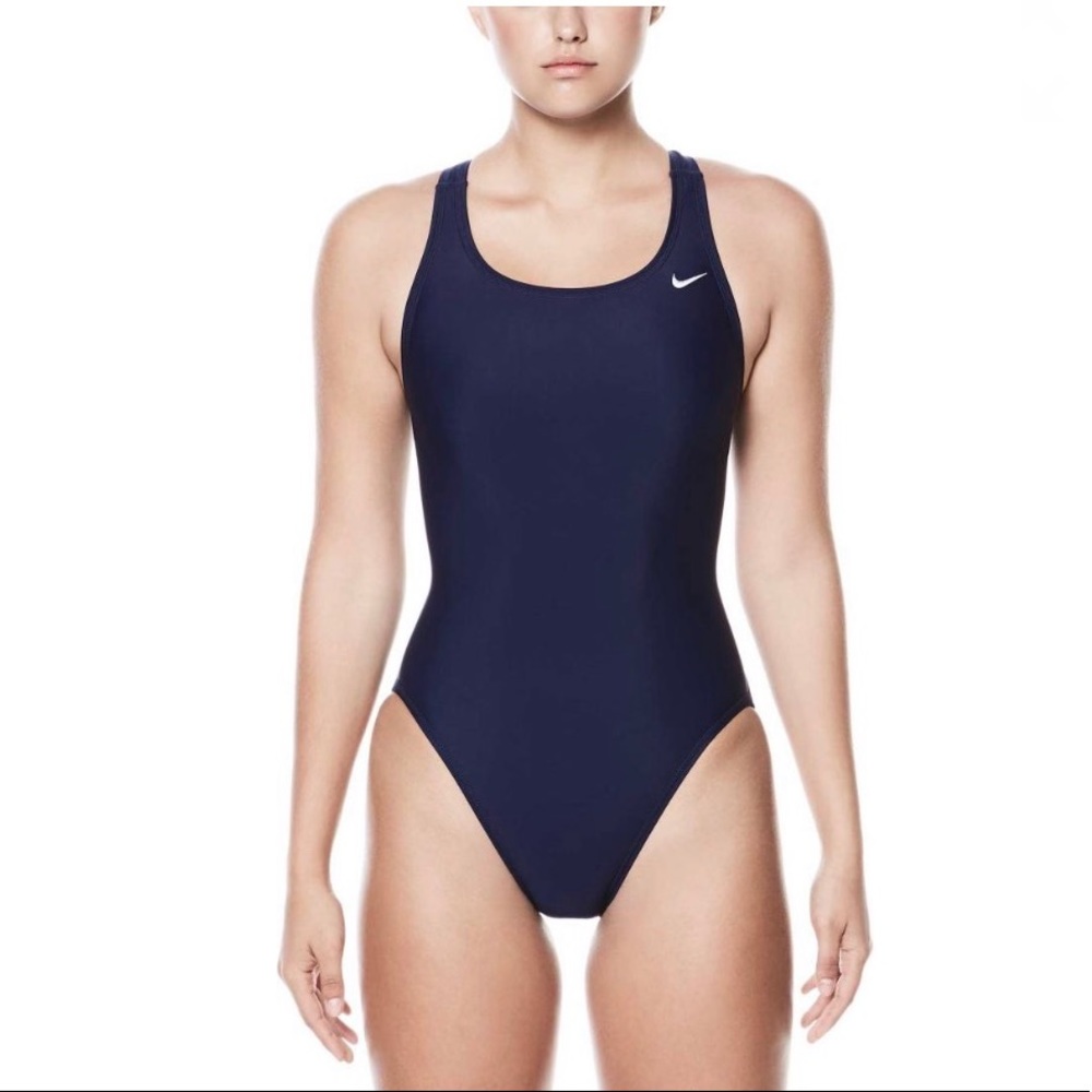 Nike Women's Core Solid Fast Back Swimsuit